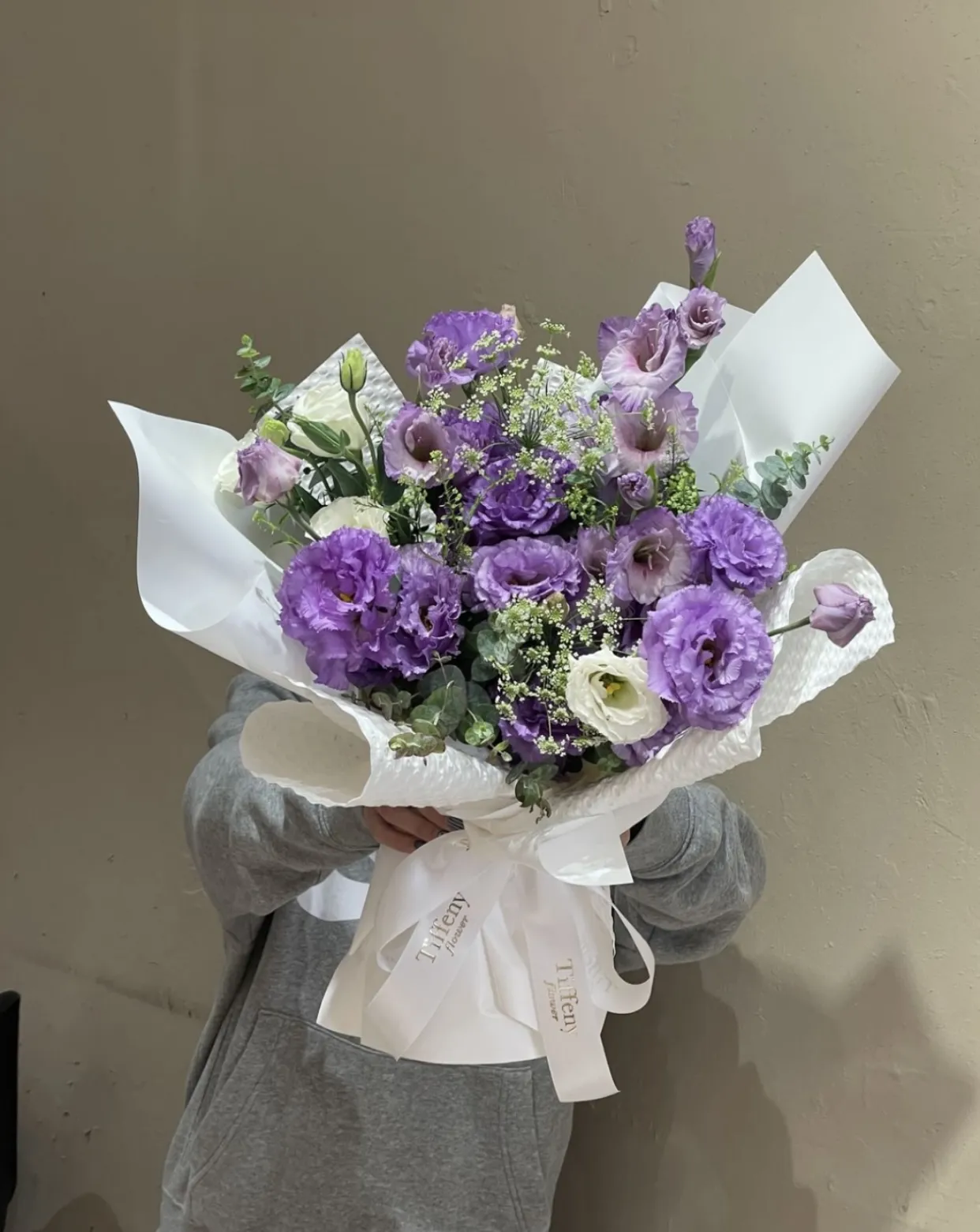Bìa truyện TRỌNG SINH TRỞ LẠI, TÔI NHÌN THẤY CHỒNG TƯƠNG LAI